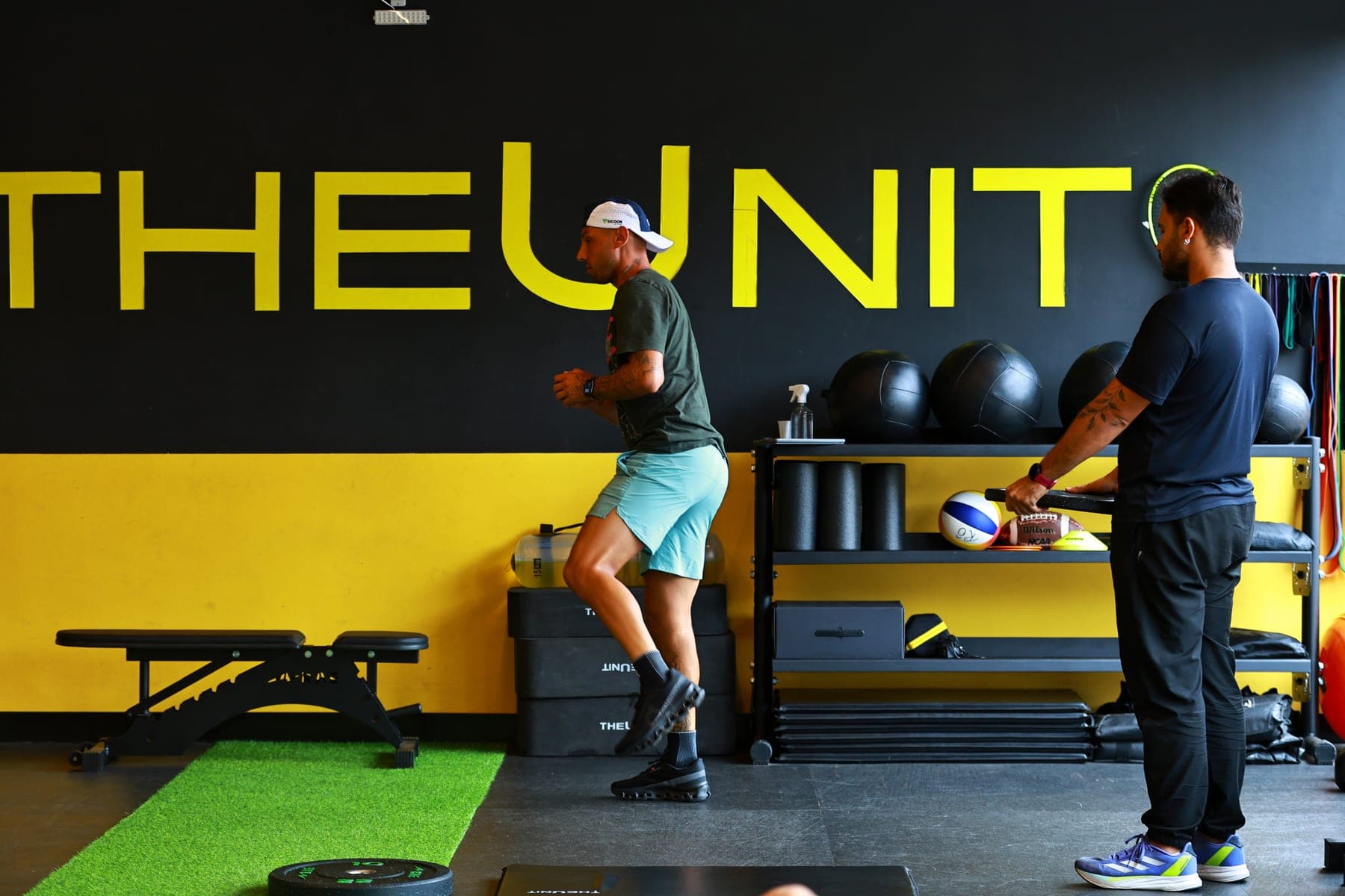 Treino com prescrição individualizada no espaço The Unit
